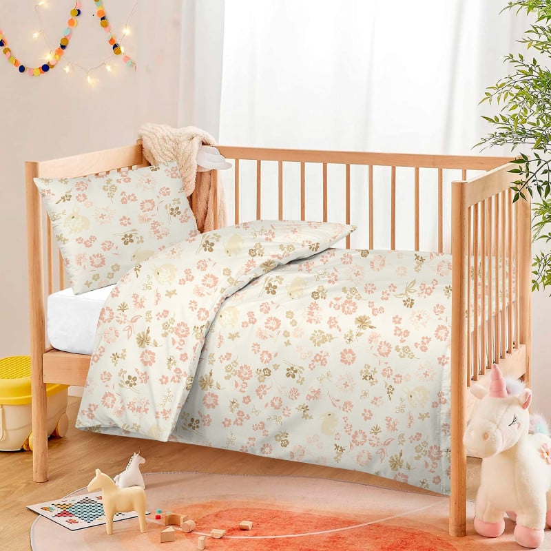 Vitapur bombažna posteljnina za malčke Svilanit Meadow Tales