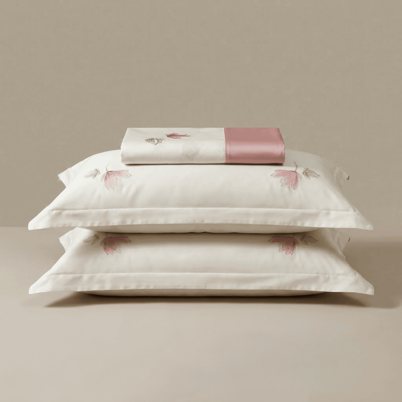 Svilanit PREMIUM vezena bombažno-satenasta posteljnina Linoa – prestižna kakovost egipčanskega bombaža