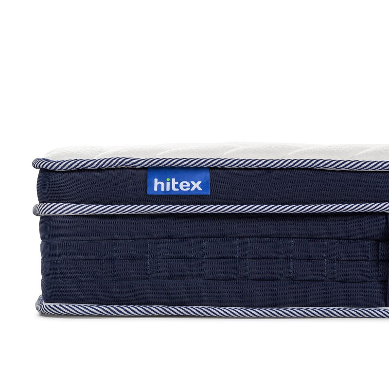 7-consko žepkasto ležišče Hitex Zero Gravity 24 Memory Soft je visoko 24 cm in poskrbi za popolno podporo vašega telesa in udobje ter zagotavlja, da se boste zjutraj zbudili spočiti in naspani. Ležišče je kot nalašč za ljubitelje mehkejših ležišč. Samostojne žepkaste vzmeti v kombinaciji z dodatno plastjo elastične pene v jedru, poliuretansko peno in spominsko peno v prevleki ležišča poskrbijo za njegovo popolno prilagoditev, zagotavljajo pravilno lego telesa in vam nudijo sproščujoč spanec. 