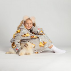 Otroška hoodie odeja z rokavi Svilanit SoftHug, bulldog