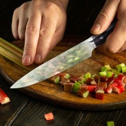 Jekleni nož Rosmarino Kyoto Slicer