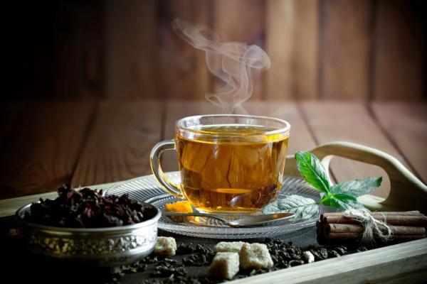 11 pozitivnih učinkov črnega čaja za boljše počutje