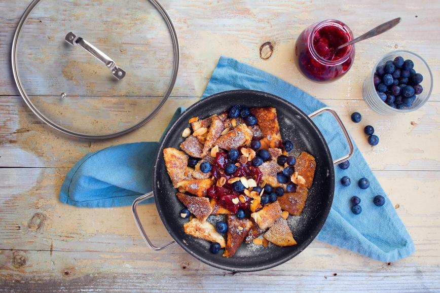 Recept za šmoren z mandlji in borovnicami