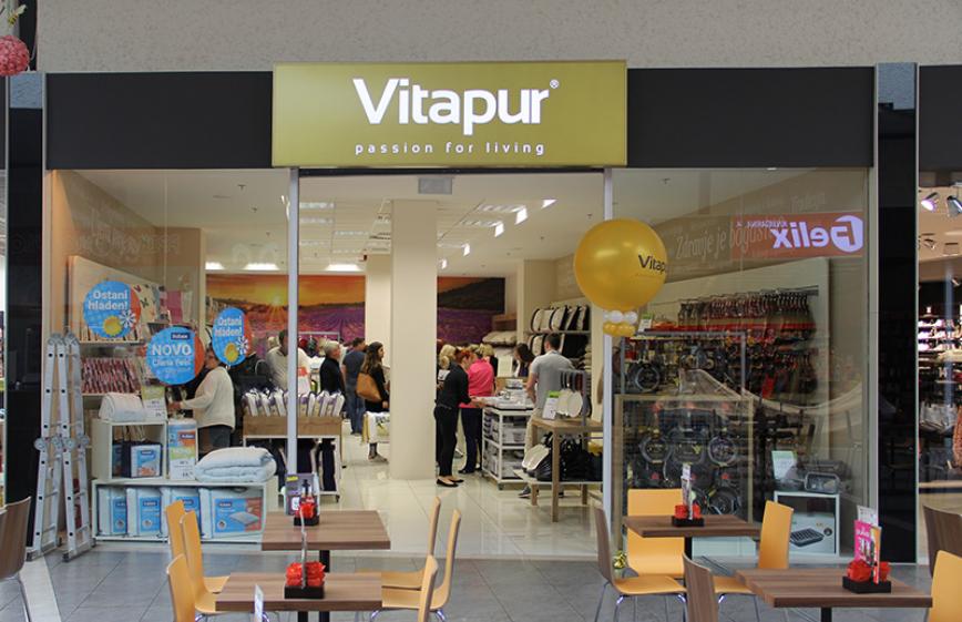 Odprli smo 10. trgovino v Sloveniji