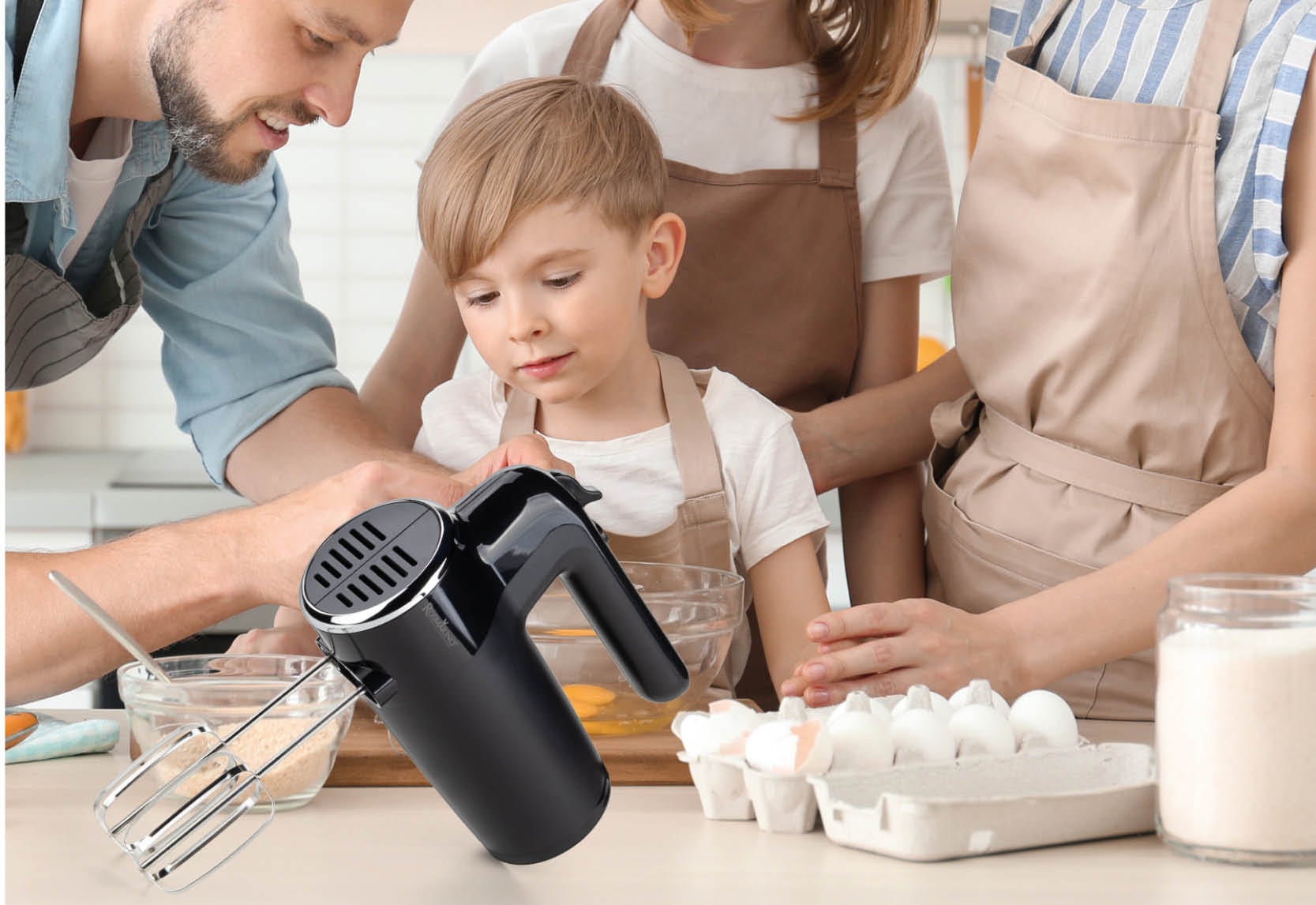 Tvoja desna roka pri peki.