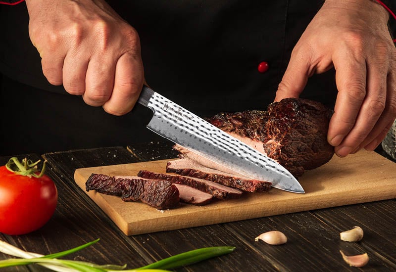 Japonski nož za vse kuharske mojstre ali začetnike. 