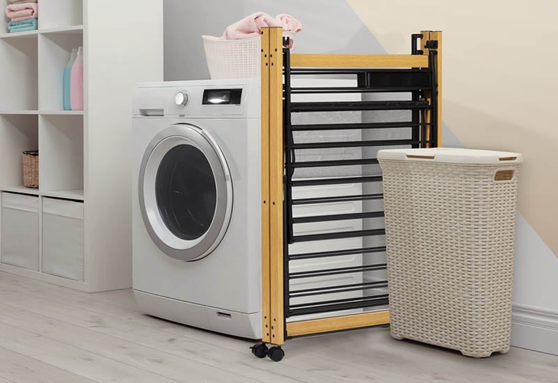 Hitro zlaganje in shranjevanje na majhnem prostoru.