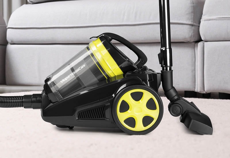 Velika kolesa za še lažje obračanje po prostorih.