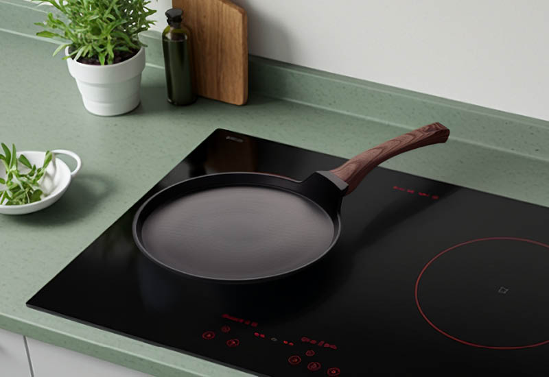 Primerno za uporabo na vseh vrstah kuhalnih površin, tudi indukciji.