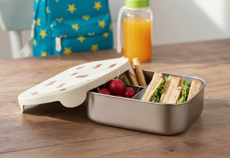 Jeklo, ki ne pozna kompromisov.