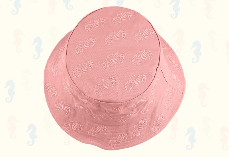 Prikupni morski konjički za veselje pri nošenju.