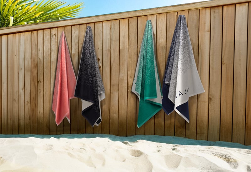 Izberite svoj najljubši motiv za popoln poletni slog.