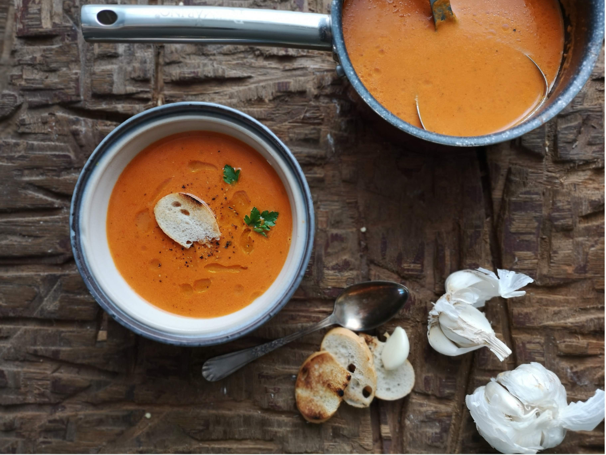 Recept za juho iz pečene rdeče paprike.